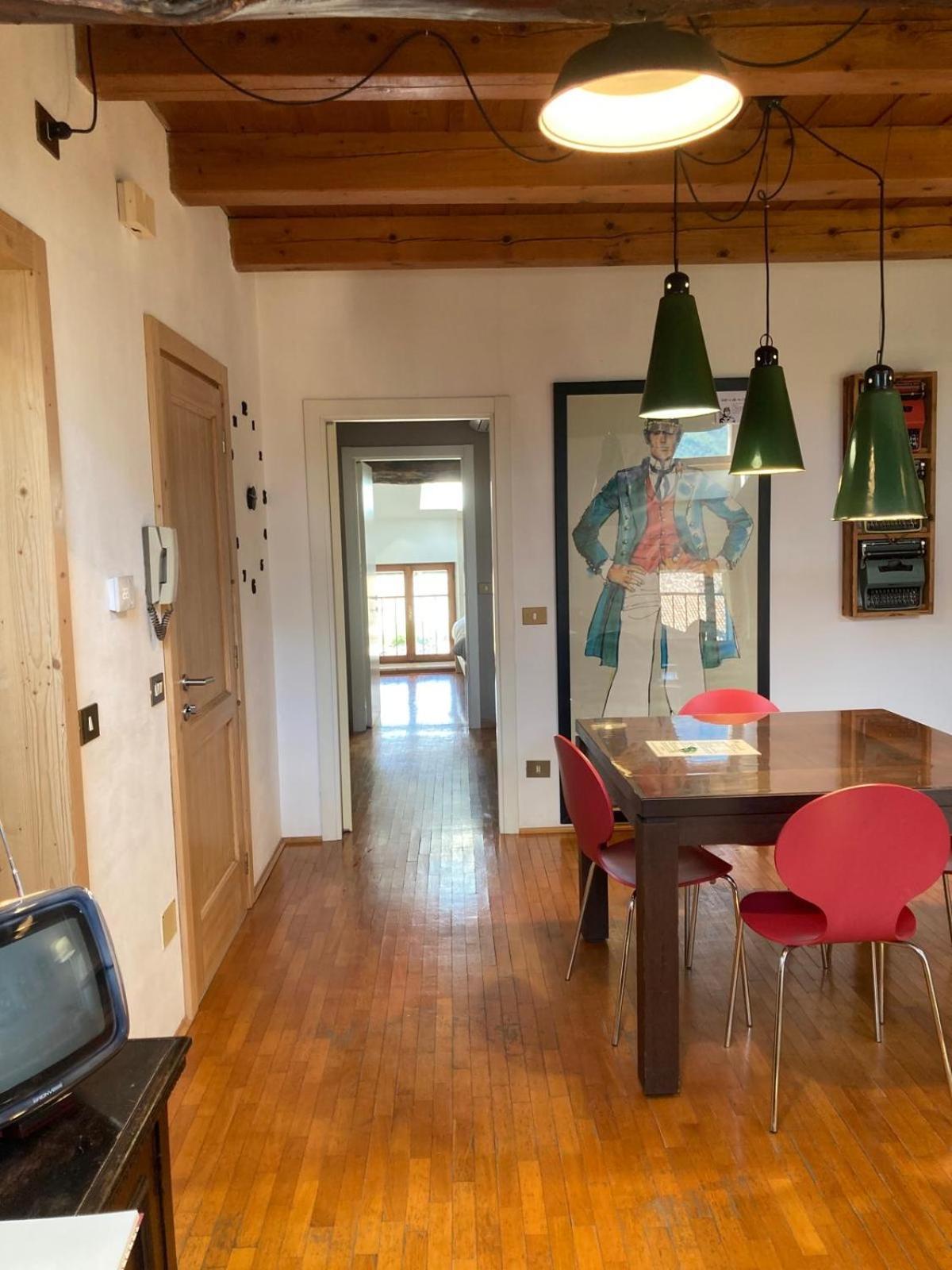 フェルトレ A Casa Di Checco Bed & Breakfast エクステリア 写真