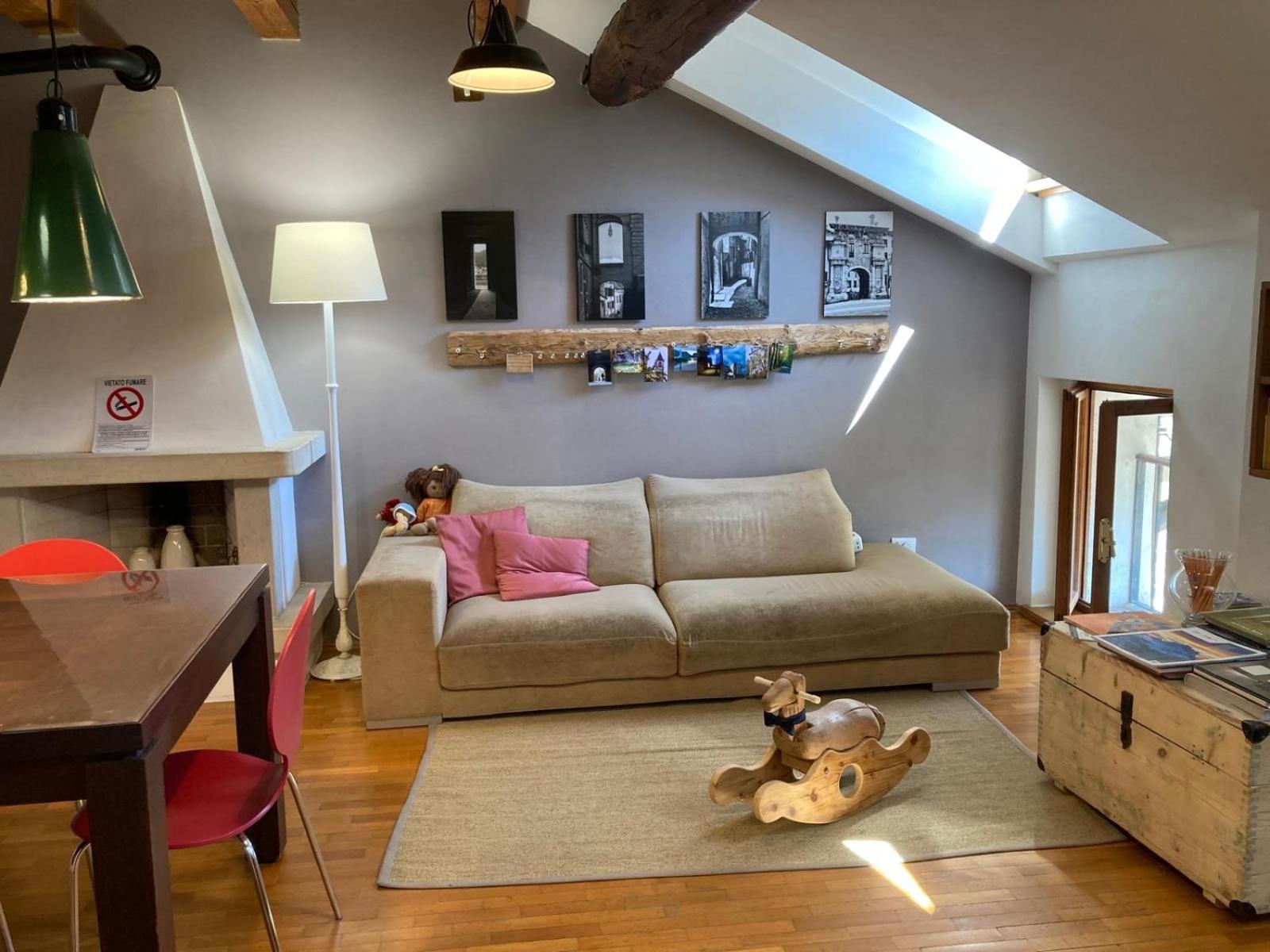 フェルトレ A Casa Di Checco Bed & Breakfast エクステリア 写真